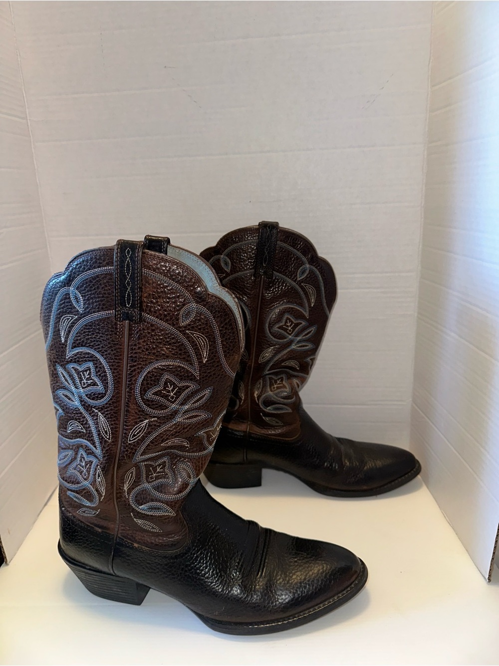 Ariat Black & Brown Embroidered Western Cowboy Boots
